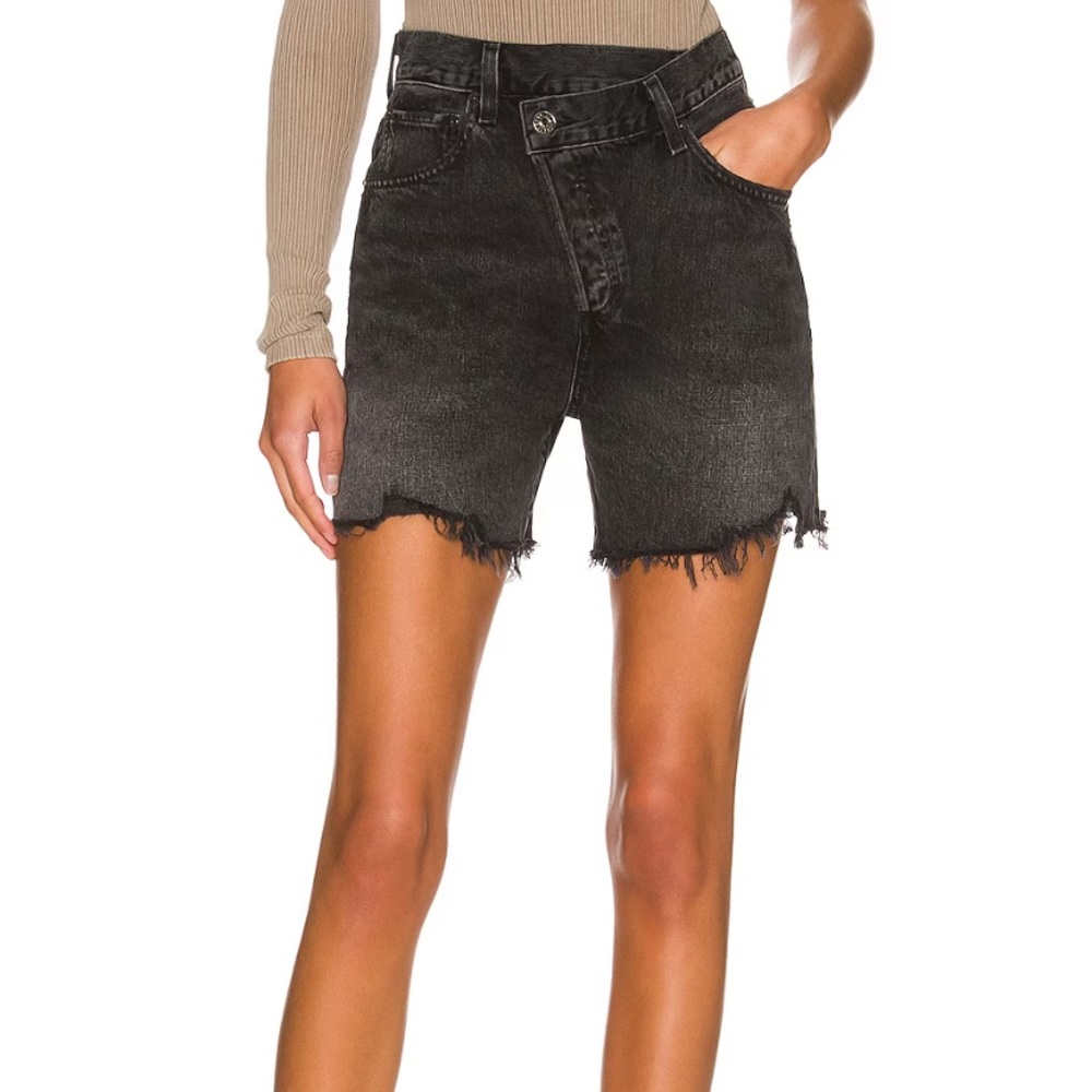 NWT AGOLDE Criss Cross black shorts in Hitchhike size 26
